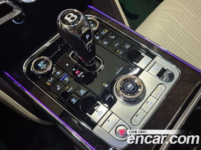 Bentley Flying Spur 2022 — Photo 16/20