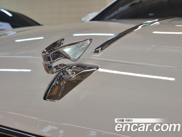 Bentley Flying Spur 2022 — Photo 17/20