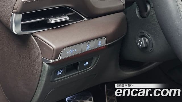 Genesis GV80 2023 — Photo 13/20