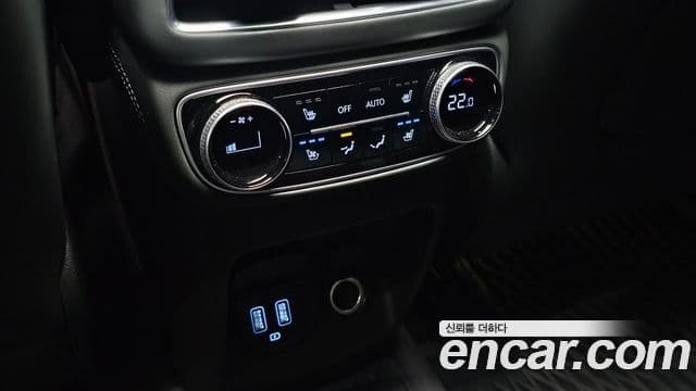 Genesis GV80 2023 — Photo 12/20