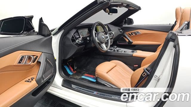 BMW Z4 2020 — Photo 10/34