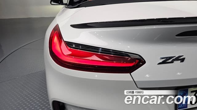 BMW Z4 2020 — Photo 14/34
