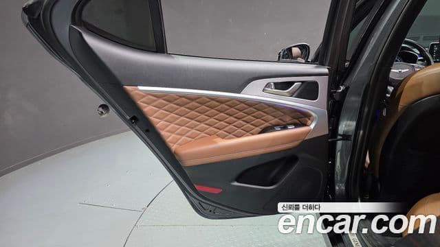 Genesis G70 2019 — Şəkil 13/31