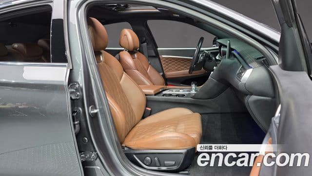 Genesis G70 2019 — Şəkil 19/31