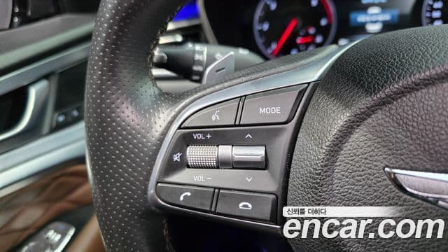 Genesis G70 2019 — Şəkil 16/31