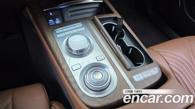 Genesis G80 2023 — ფოტო 3/20