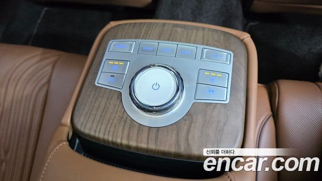 Genesis G80 2023 — ფოტო 20/20