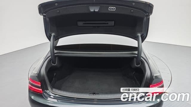 Genesis G80 2023 — ფოტო 2/20