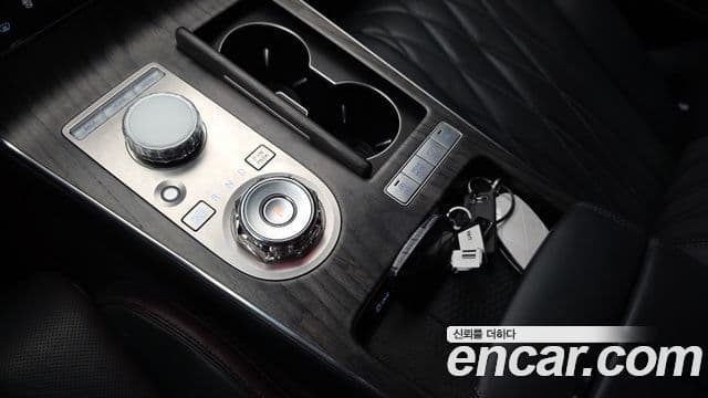 Genesis G80 2024 — Şəkil 2/34