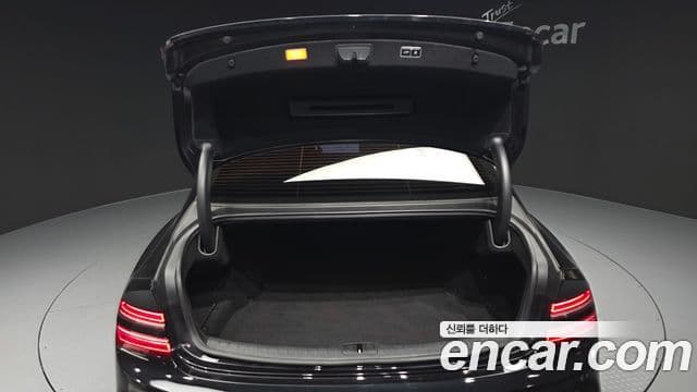 Genesis G80 2024 — Şəkil 14/34