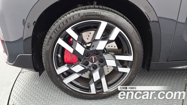 Mini Cooper S Countryman 2024 — Şəkil 13/35