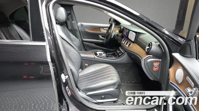 Mercedes-Benz E-Class 2018 — Şəkil 6/20