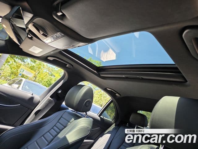 Mercedes-Benz E-Class 2021 — ფოტო 2/20