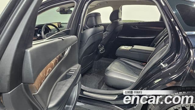Genesis G80 2020 — ფოტო 25/31