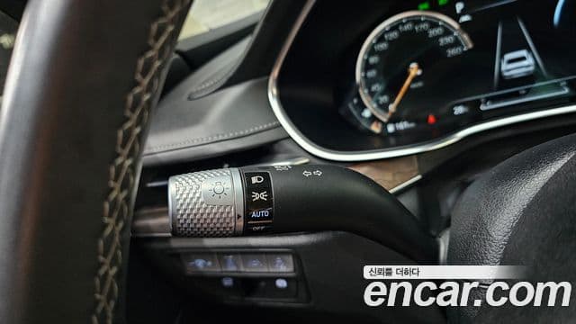 Genesis G80 2020 — ფოტო 11/31