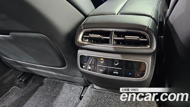 Genesis G80 2020 — ფოტო 12/31