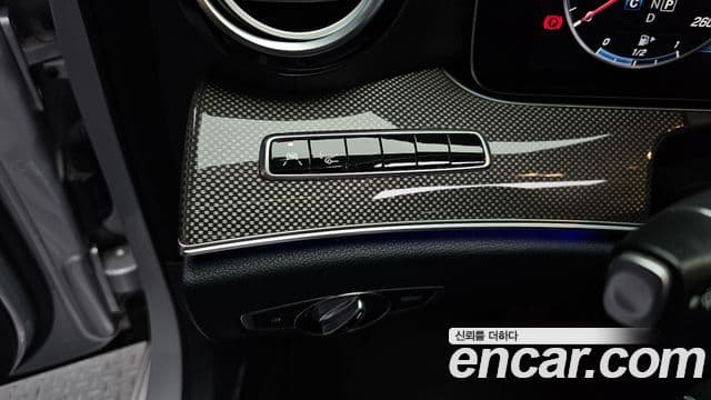 Mercedes-Benz E-Class 2018 — ფოტო 2/36