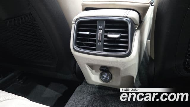 Genesis G70 2022 — Photo 37/39