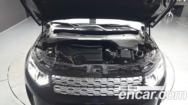 Land Rover Discovery Sport 2020 — Фото 6/20