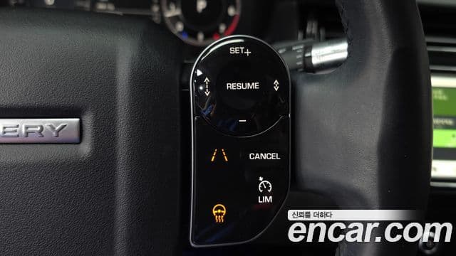 Land Rover Discovery Sport 2020 — Фото 17/20