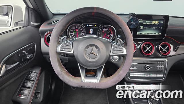 Mercedes-Benz GLA-Class 2018 — ფოტო 4/33