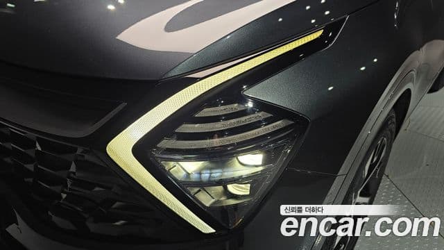 Kia Sportage 2022 — Photo 3/34