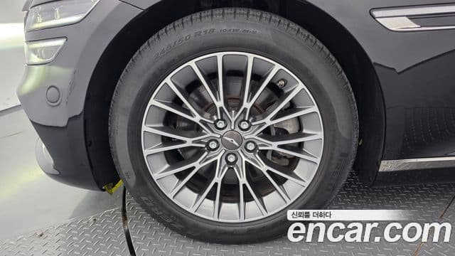 Genesis G80 2021 — Photo 4/34