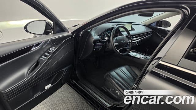 Genesis G80 2021 — Photo 23/34