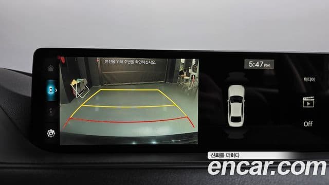 Genesis G80 2021 — Photo 16/34