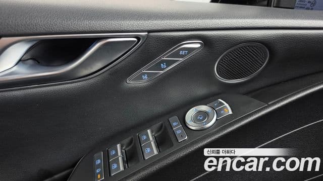 Genesis G80 2021 — Photo 20/34