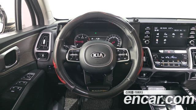 Kia Sorento 2020 — Фото 13/20