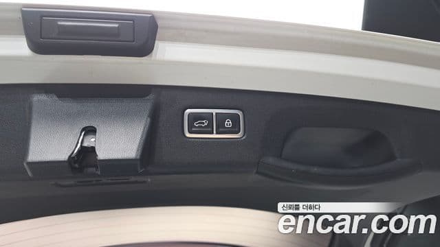 Kia Sorento 2020 — Şəkil 30/33