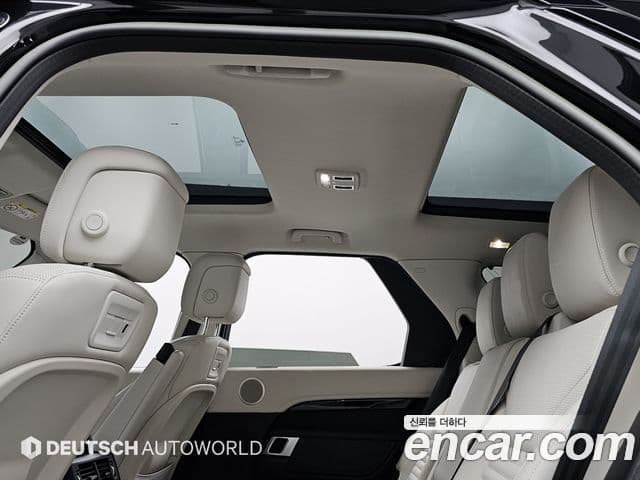 Land Rover Discovery 5 2022 — ფოტო 17/20