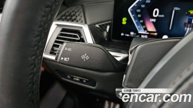 BMW X5 2024 — Photo 8/37