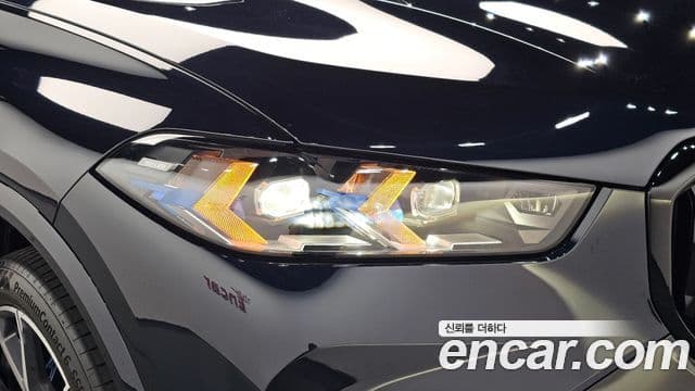 BMW X5 2024 — Photo 22/37