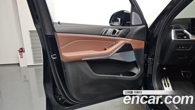 BMW X5 2024 — Photo 12/37