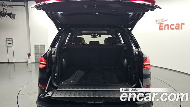 BMW X5 2024 — Photo 3/37