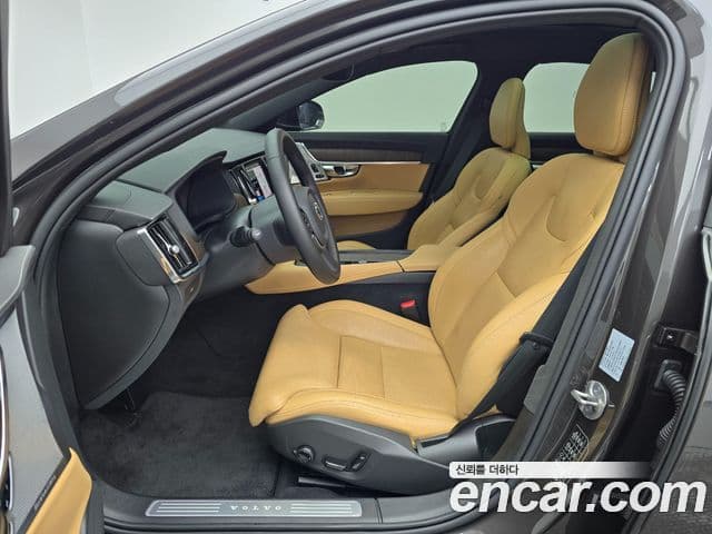 Volvo S90 2021 — Photo 10/20