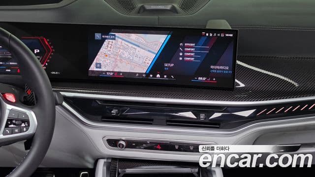 BMW X6M 2025 — Photo 16/33