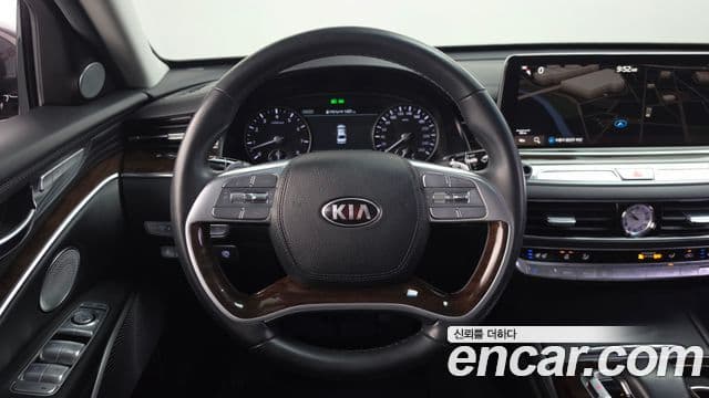 Kia The K9 2018 — Фото 13/20