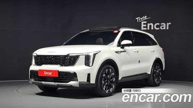 Kia Sorento 2025 — Фото 1/20