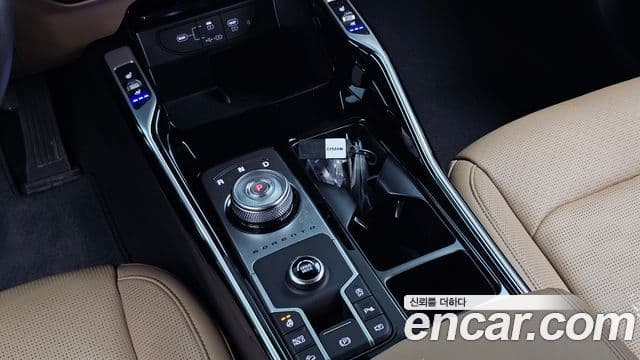Kia Sorento 2025 — Фото 9/20