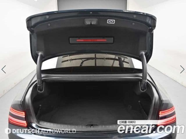 Genesis G80 2022 — Şəkil 18/20