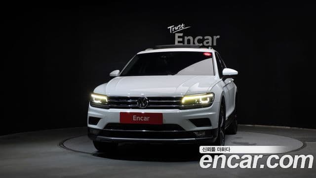 Volkswagen Tiguan 2019 — Şəkil 14/34