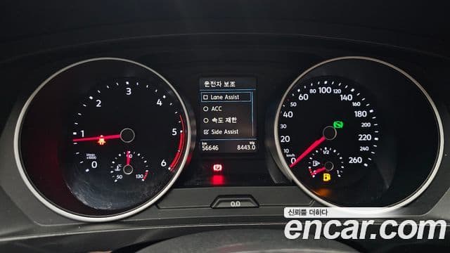 Volkswagen Tiguan 2019 — Şəkil 12/34