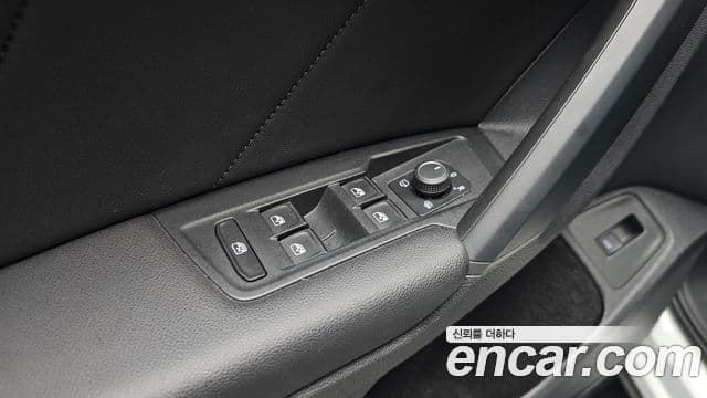 Volkswagen Tiguan 2019 — Şəkil 24/34
