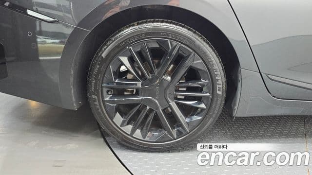 Kia K8 2024 — ფოტო 24/34