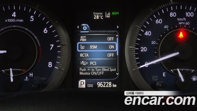 Toyota Sienna 2019 — Фото 18/20