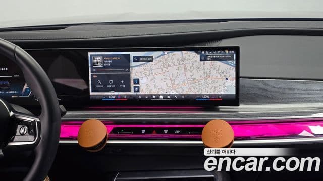 BMW i7 2024 — ფოტო 15/20