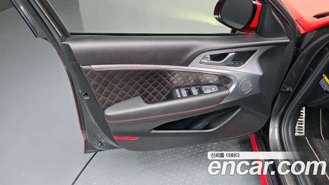 Genesis G70 2019 — Şəkil 26/36